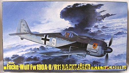 Trimaster 1/48 Focke-Wulf Fw-190A-8R11 Nachtjager, MA-7 plastic model kit